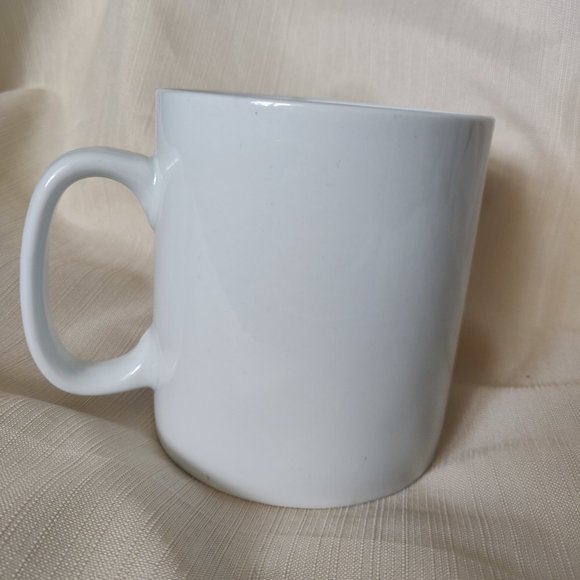 Morris Design Paris Eiffel Tower White Ceramic Mug Large | Design in Canada - Picture 6 of 7